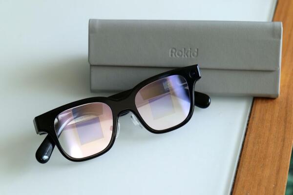Đánh giá Rokid Smartglasses: Nhẹ, đẹp và thông minh đến bất ngờ